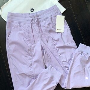 lululemon DANCE STUDIO JOGGERS IN LILAC ETHER SZ 10 NWT
